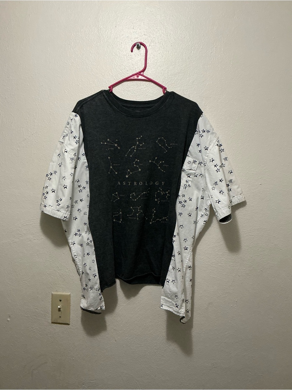 Upcycled Astrology Constellation Tee Women’s 3X Raw Hem Star Sleeves